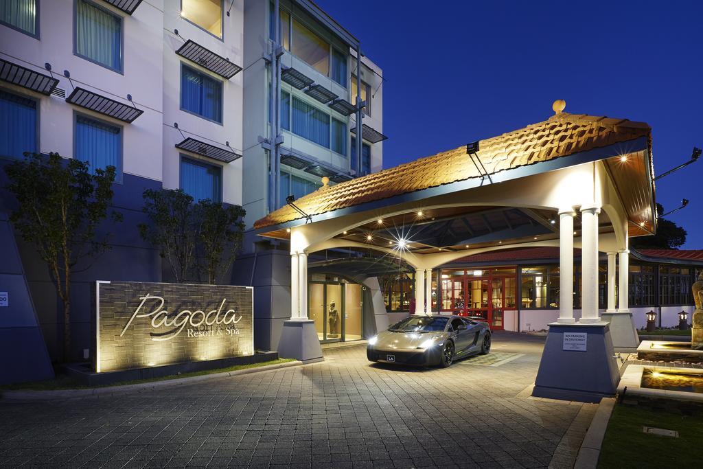 Pagoda Resort & Spa Perth Exteriör bild